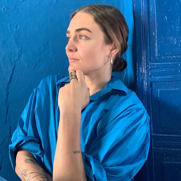 Bright blue blouse button up - medium/large - Picture 2 of 13